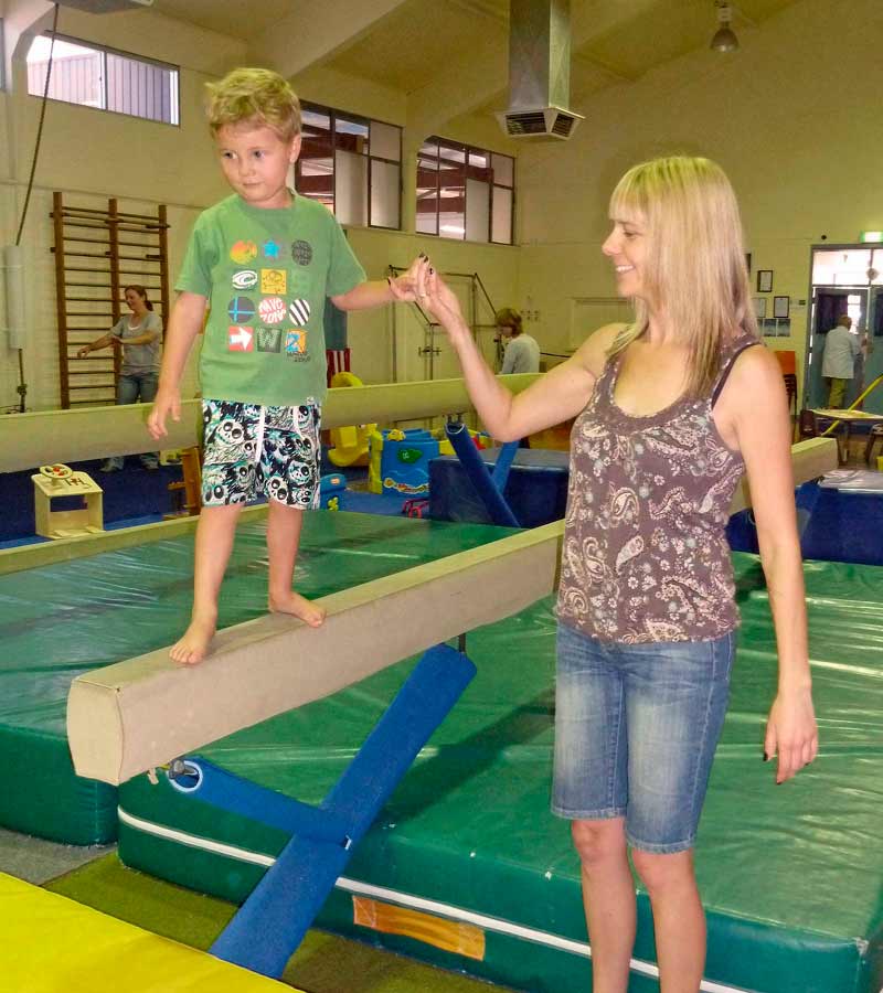 seacliff-kindergym-photo-gallery-balance-beam